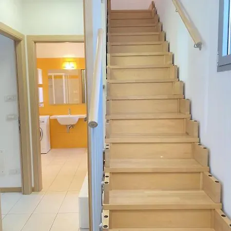 Apartament Misofi' *